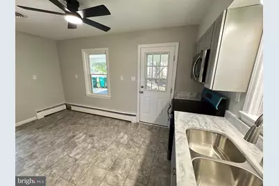 123 S Deford Avenue, Luray, VA 22835 - Photo 11