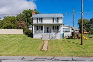 15 Luray Ave, Luray, VA 22835 - Photo 1