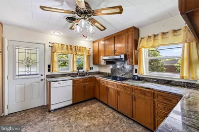 1 Hillside Drive, Luray, VA 22835 - Photo 5