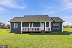 184 Reservoir Ave, Luray, VA 22835 - Photo 1