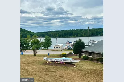 1765 Heron Pointe Lodge, Gretna, VA 24557 - Photo 9