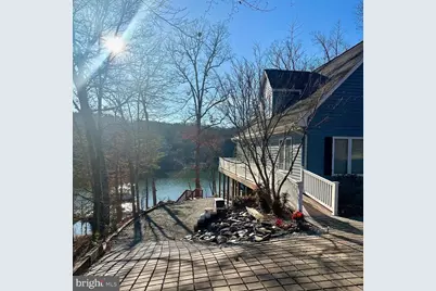 1765 Heron Pointe Lodge, Gretna, VA 24557 - Photo 3