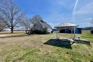 2136 Rocksprings Rd, Ringgold, VA 24586 - Photo 13