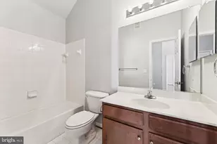 6821 Hampton Bay Ln, Gainesville, VA 20155 - Photo 29