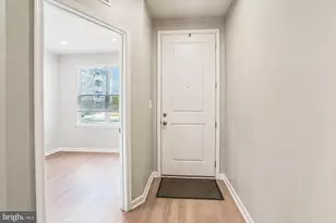 3703 Havertill Ln, Woodbridge, VA 22193 - Photo 3