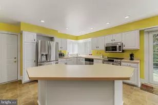 15900 Moncure Dr, Dumfries, VA 22025 - Photo 25