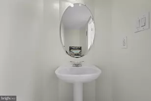 10828 Caraway Cir, Manassas, VA 20109 - Photo 5