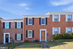 2942 Wetherburn Ct, Woodbridge, VA 22191 - Photo 1