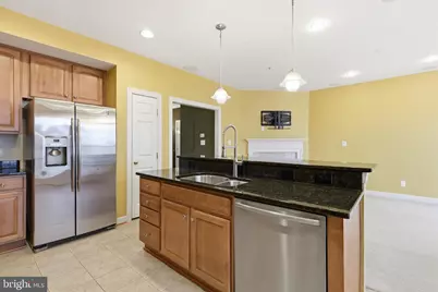 2488 Eastbourne Drive #313, Woodbridge, VA 22191 - Photo 9