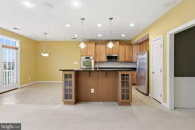 2488 Eastbourne Drive #313, Woodbridge, VA 22191 - Photo 5