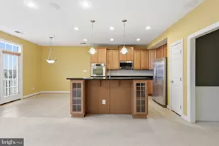 2488 Eastbourne Dr, Woodbridge, VA 22191 - Photo 5