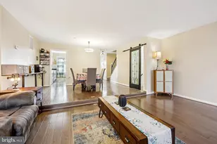 3877 Ogilvie Ct, Woodbridge, VA 22192 - Photo 11