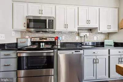 3877 Ogilvie Court, Woodbridge, VA 22192 - Photo 19