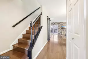 3877 Ogilvie Ct, Woodbridge, VA 22192 - Photo 7