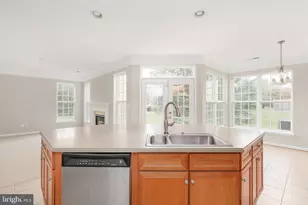 12314 Tanalian Falls Ln, Bristow, VA 20136 - Photo 19