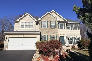 8420 Summer Breeze Pl, Manassas, VA 20112 - Photo 1