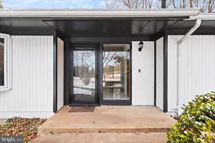 9521 Fostern Ln, Manassas, VA 20112 - Photo 11