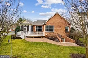 5272 Antioch Ridge Drive, Haymarket, VA 20169 - Photo 9