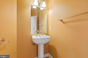 8633 Wales Ct, Gainesville, VA 20155 - Photo 21