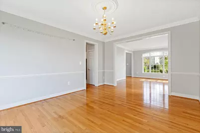 8633 Wales Court, Gainesville, VA 20155 - Photo 9