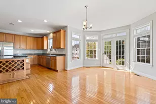 8633 Wales Ct, Gainesville, VA 20155 - Photo 15