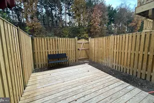 16318 Taconic Cir, Dumfries, VA 22025 - Photo 15