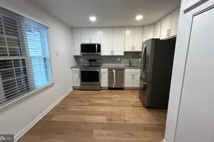 16318 Taconic Cir, Dumfries, VA 22025 - Photo 5