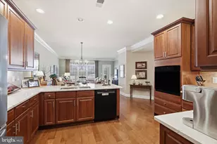 4868 Palmers Ridge Ct, Haymarket, VA 20169 - Photo 13