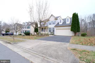 4263 Pemberley Ct, Woodbridge, VA 22193 - Photo 1