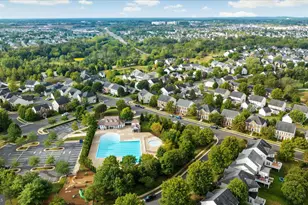 14227 Snickersville Dr, Gainesville, VA 20155 - Photo 57