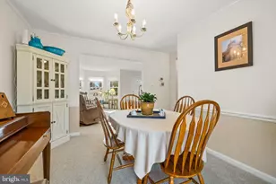 13911 Ruler Ct, Woodbridge, VA 22193 - Photo 9