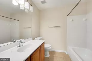 8621 Walcott Ct, Manassas, VA 20111 - Photo 15