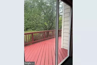 8048 Hilliard Drive, Manassas, VA 20109 - Photo 19