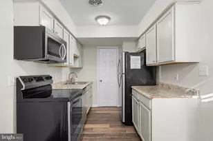 14640 Endsley Turn, Woodbridge, VA 22193 - Photo 9