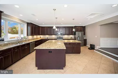 8110 Spruce Street, Manassas, VA 20111 - Photo 9