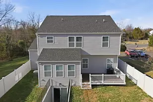 8317 Sunset Dr, Manassas, VA 20110 - Photo 9