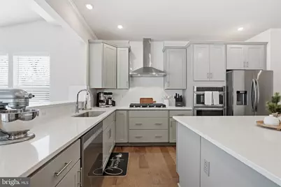 8317 Sunset Drive, Manassas, VA 20110 - Photo 15