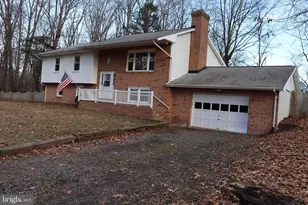 8918 Burwell Rd, Nokesville, VA 20181 - Photo 1