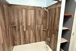 7421 Lake Dr, Manassas, VA 20111 - Photo 9