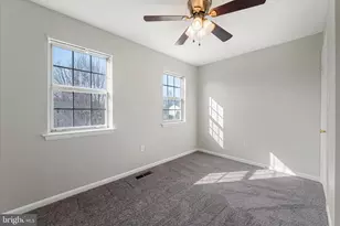 14367 Springbrook Ct, Woodbridge, VA 22193 - Photo 17
