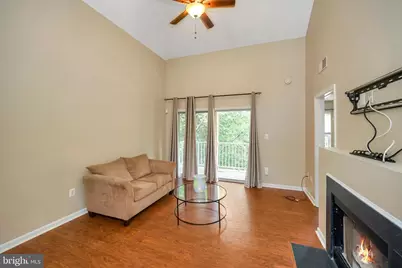 1067 Gardenview Loop #302, Woodbridge, VA 22191 - Photo 15