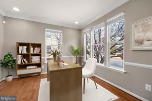 8896 Song Sparrow Dr, Gainesville, VA 20155 - Photo 3