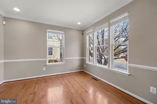 8896 Song Sparrow Dr, Gainesville, VA 20155 - Photo 11