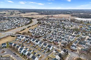 8896 Song Sparrow Dr, Gainesville, VA 20155 - Photo 53
