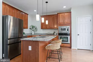 2234 Henry Watts Loop, Woodbridge, VA 22191 - Photo 5