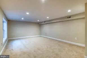 9879 Hemlock Hills Ct, Manassas, VA 20111 - Photo 47