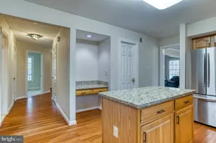 9879 Hemlock Hills Ct, Manassas, VA 20111 - Photo 19