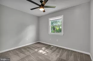 5319 Satterfield Dr, Woodbridge, VA 22193 - Photo 27