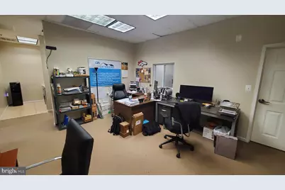 9010 Hornbaker Road, Manassas, VA 20109 - Photo 19