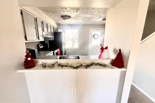 1652 Thenia Pl, Woodbridge, VA 22192 - Photo 9